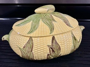 Vintage 1980 Ceramic Corn-on-the-Cob Tureen with Lid