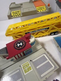 Vintage Galoob Micro Machines Travel City Parts Lot Big Rig Haulers Accessories