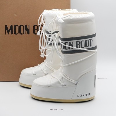 Size 9-10.5 Men's / 10-11.5 Women's 42-44 EU Moon Boot Icon Nylon Snow Boots