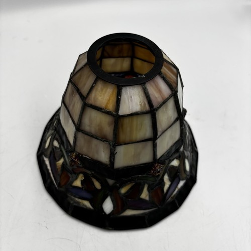 Vintage Tiffany Style Stained Glass Lamp Bell Turtleback Jeweled Shade 7” W - Bild 4 von 10