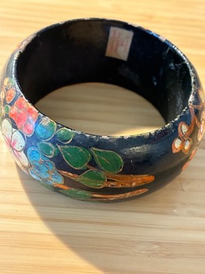 Vintage Wood Bangle Bracelet Hand Painted Flowers 7.5  Carol for Eva Graham