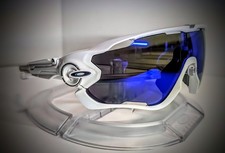 AUTHENTIC Oakley Jawbreaker Customs - White, Blue,Chrome. 2 Pairs of lenses 