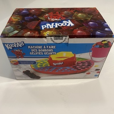 Kool-Aid Gummy Candy Maker Nostalgia KAGCM200RD Open Box Complete