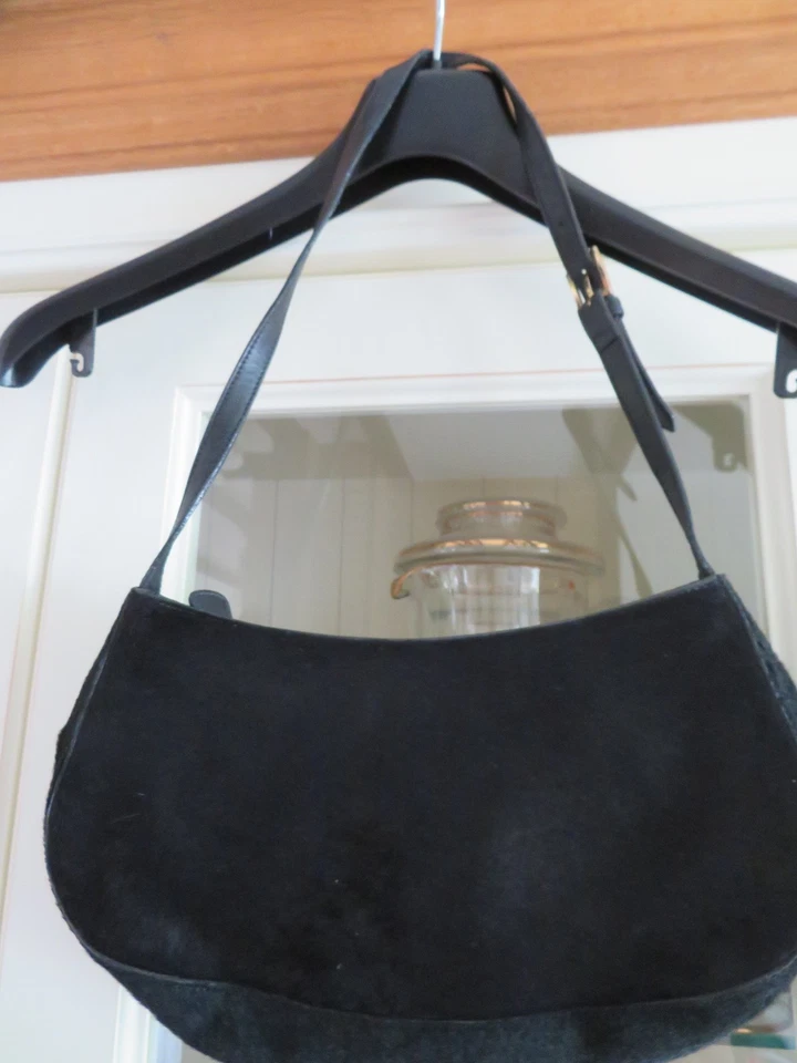 ESCADA LUXUS LEDER FELL SCHULTER HENKEL TASCHE FRANSEN SCHWARZ NP ca. 199€ - Bild 4 von 4