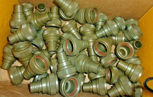 07418-M85049-88-17W02, Glenair, Aluminum Blackshell Adapter, Olive, NEW - Picture 6 of 6