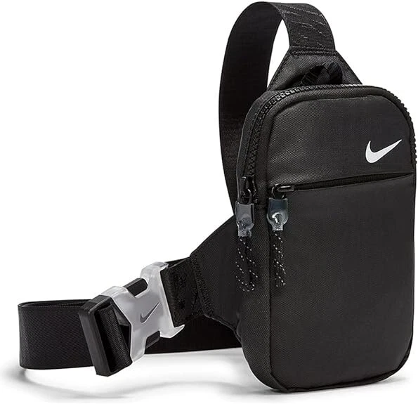 Small nike fanny pack 2025