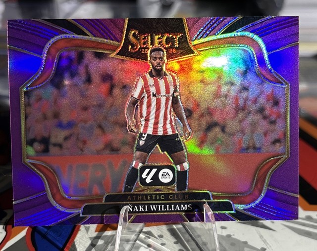 2022-23 Panini Select La Liga #211 Inaki Williams Field Level Purple Prizm /125