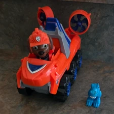 PAW Patrol, Dino Rescue Zuma Deluxe Rev Up Vehicle with Zuma and dinosaur Rare