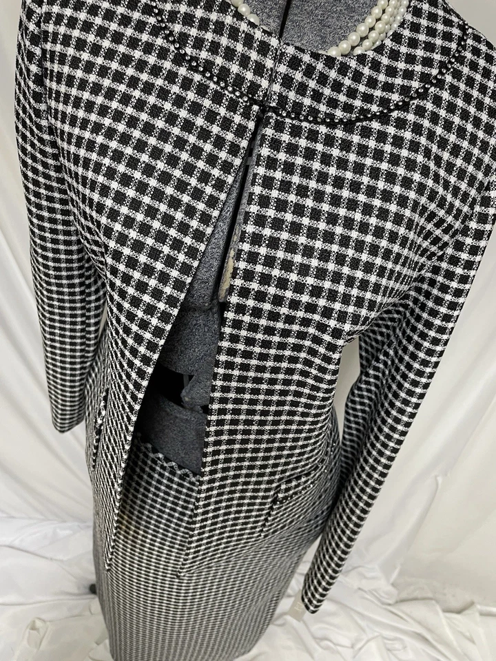 NEW $280 Preston & York Skirt Suit Size 6 Two Piece Set Rhinestones Black White - Image 4 of 4