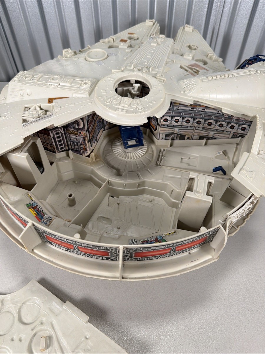 Vintage 1979 Kenner Original Star Wars Millennium Falcon