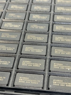 Lot of 96 Hyundai GM71VS65163CLT5 SRAM Memory ICs NOS JEDEC Tray