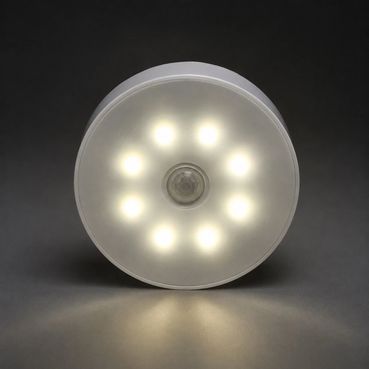 HEITECH Luz Nocturna LED Detector Movimiento Sensor Luz 60 lm A Pilas