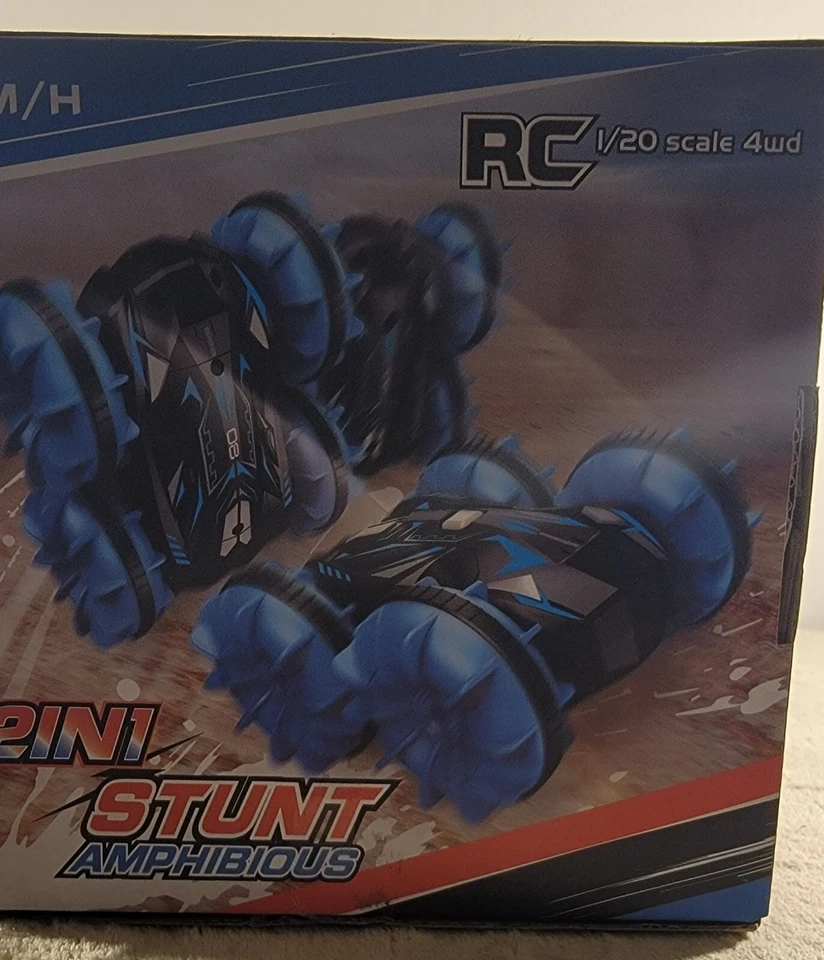 2.4G SplashRover RC Amphibian Stunt Remote Control Vehicle Double Sided Rolling - Image 3 of 4