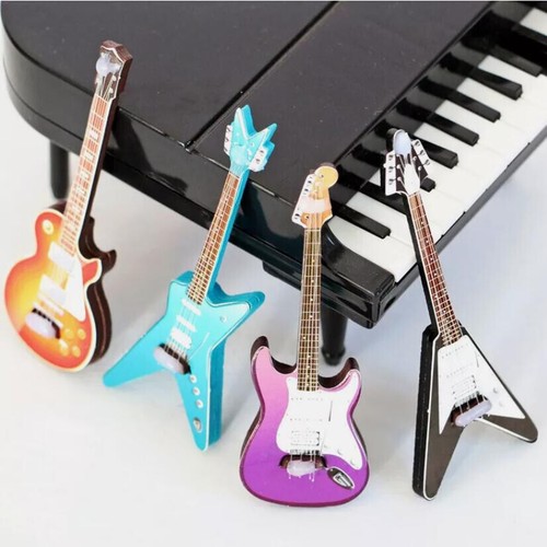 4 Stück 1:12 Mini elektronische Gitarre Modell Miniatur Musikinstrument Puppenhaus