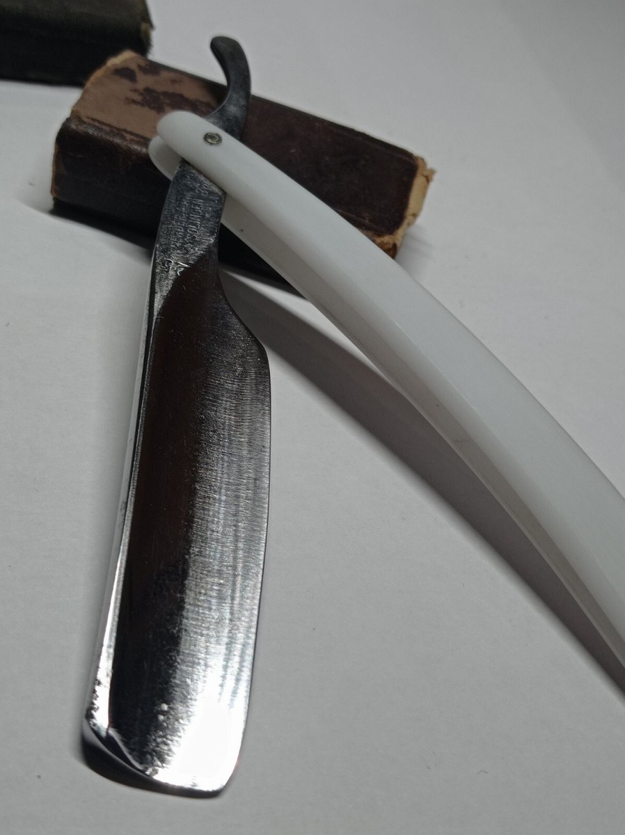 Straight razor Friedr. Herder Abr Sohn Solingen-Germany 6/8