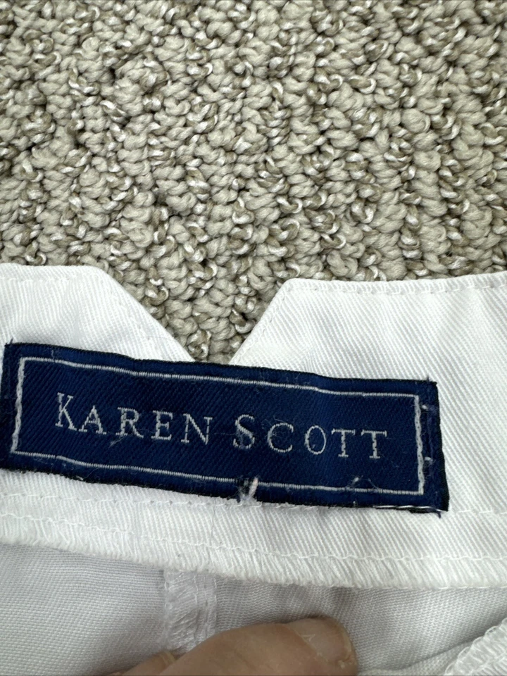 Karen Scott Womens Shorts White Sz 12 - Image 2 of 4