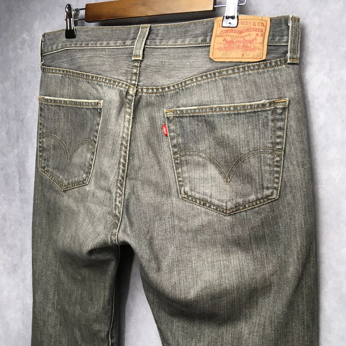 Levis 34x32 store