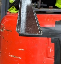 2.4m Termination Bar to Seal EPDM Roofing Felt Asphalt Flat Roof to Parapet Wall