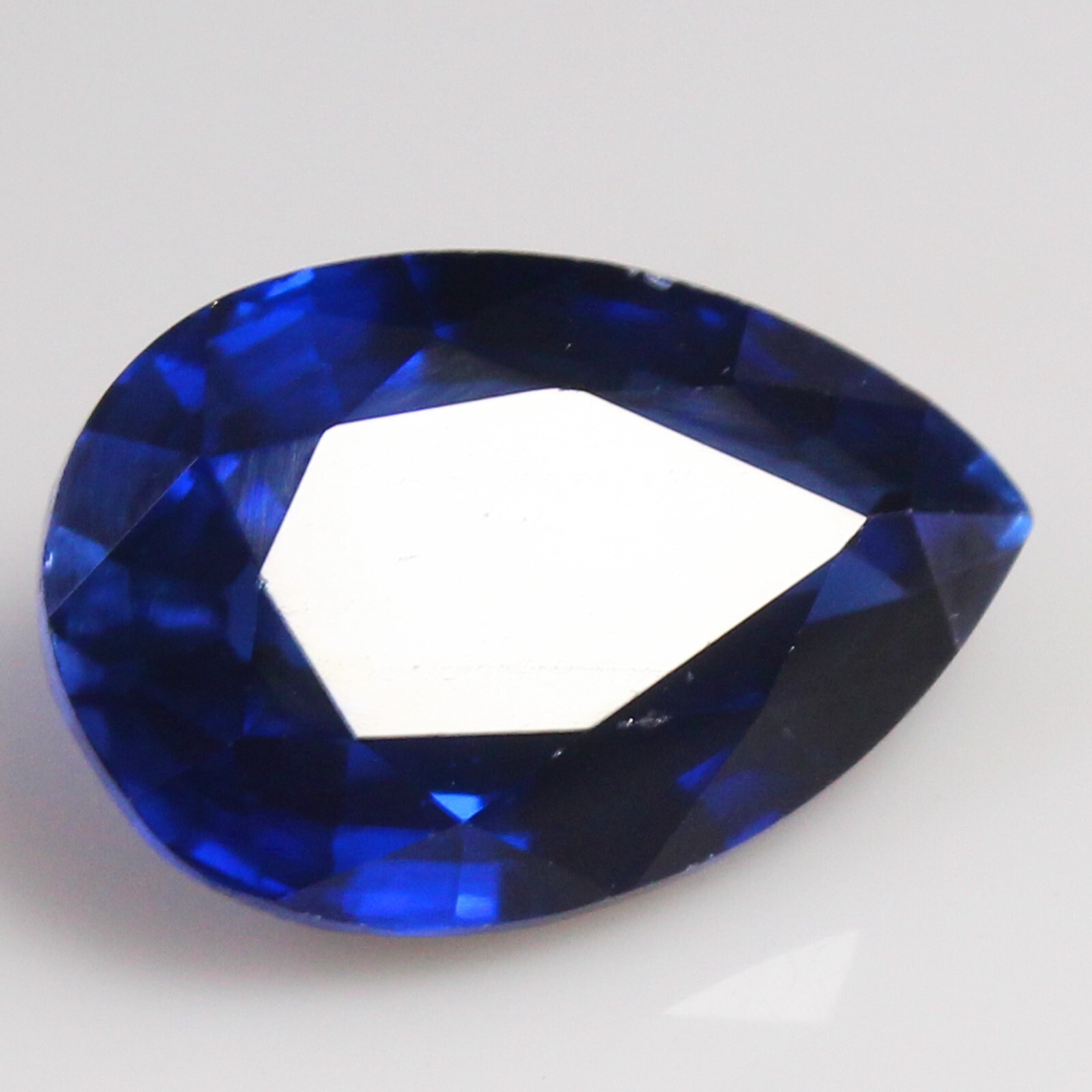 Piedra preciosa sin calentar pera de zafiro azul Montana certificado...