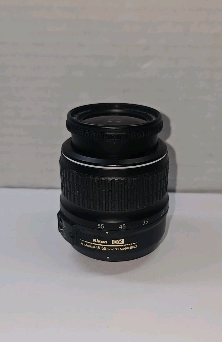 Nikon DX AF-S NIKKOR 18-55mm f/3.5-5.6G Lens SWM ED | eBay