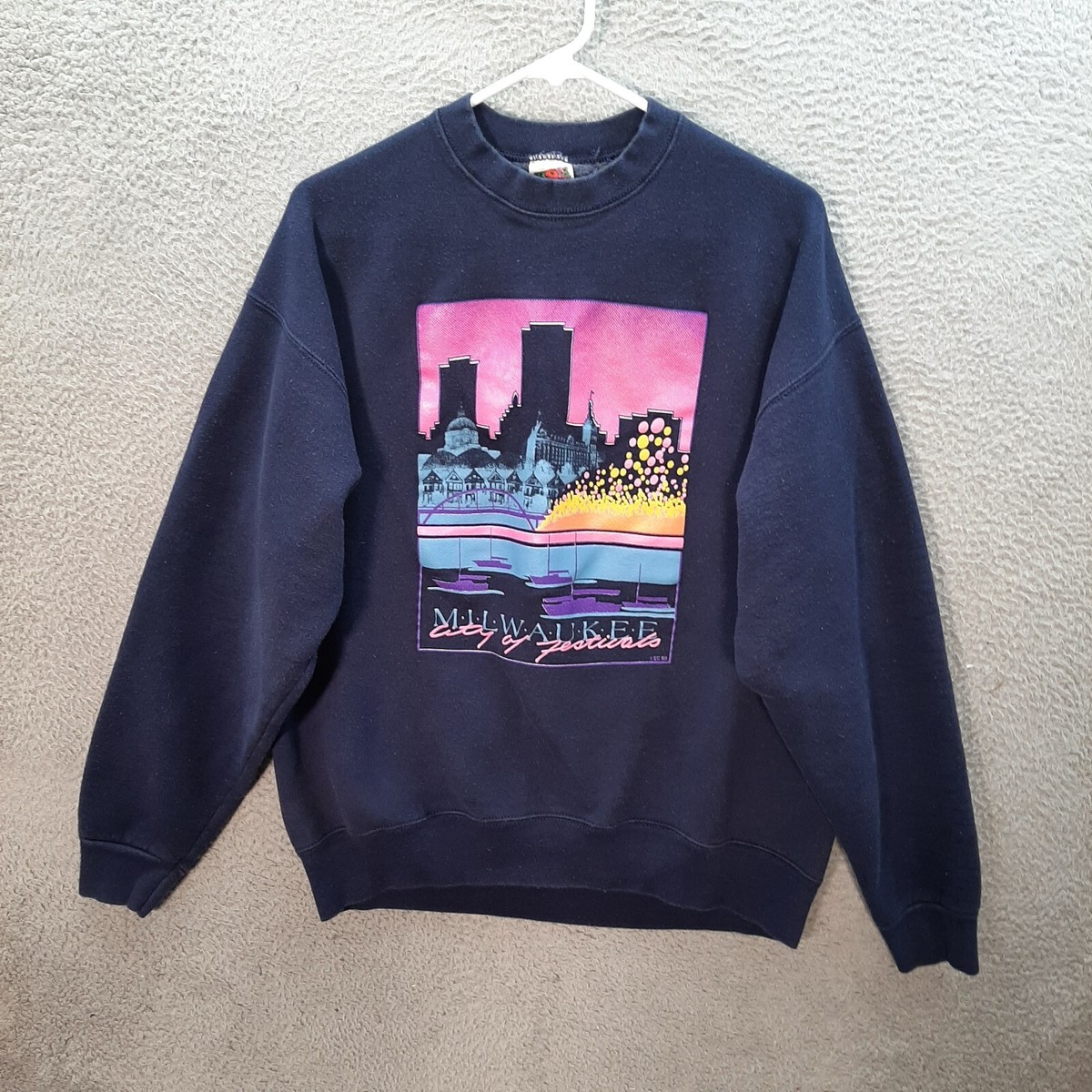 80s fruit of the loom sweat USA製 地球 Vintage Fruit Of The Loom Sweater Adult Extra Large Blue