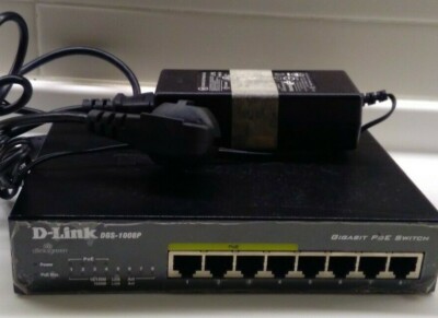 D-Link DGS 1008P Switch unmanaged 4 x 10/100/1000 (PoE) + 4 x DGS-1008P/E