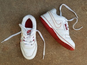 retro nike low tops