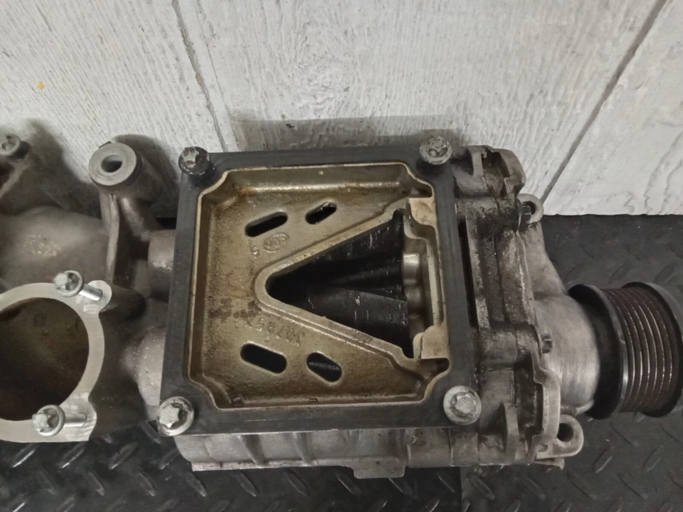 Supercargador Eaton 2710902180 OEM 2003-05 Mercedes-Benz C230 1,8 L Foto 4 de 4