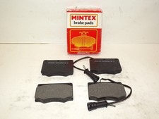 Ford Granada 1981-85 Front Brake Disc Pads With Wear Indicator Mintex Mdb692af