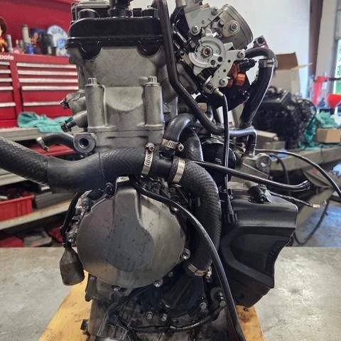 Preços baixos em Motores Completos para Kawasaki Ninja ZX6R | eBay
