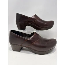 Dansko Brown Leather Professional Clogs Slip On Shoes Womens Size 40 US 9.5 10