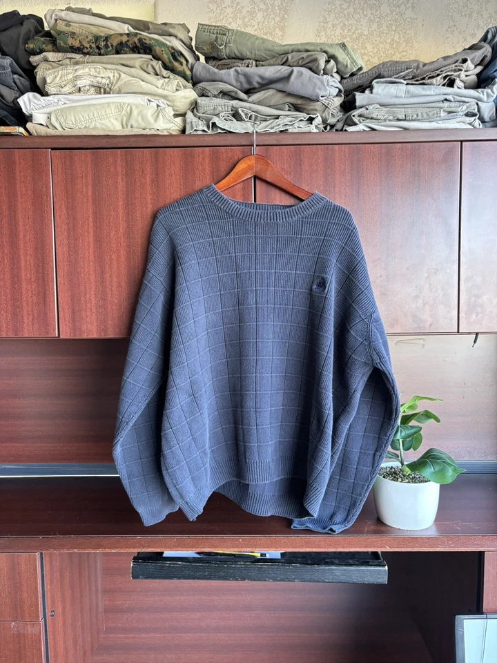 Vintage 90s IZOD Sweater Men's Blue Pattern Knit Pullover Box Pattern Casual - Image 2 of 4