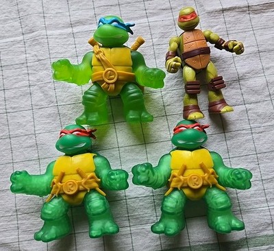 Lot of 4 Mutant Ninja Turtles 3 Goo Jit Zu Stretchy  
