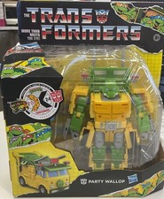 Transformers Collaborative TMNT - Party Wallop Action Figure - Ninja Turtles NIB