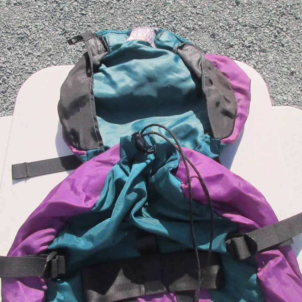 Mochila de senderismo vintage Lowe Alpine Systems Cloudwalker II 2 24x22 Foto 4 de 4