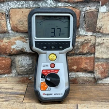 Megger MIT410-TC Battery Operated Megohmmeter w/ Case Tool