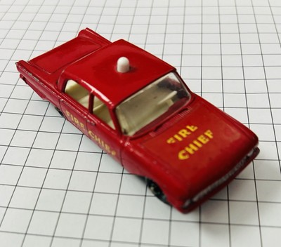 Lesney Matchbox Ford Fairlane Fire Chief Car 59B