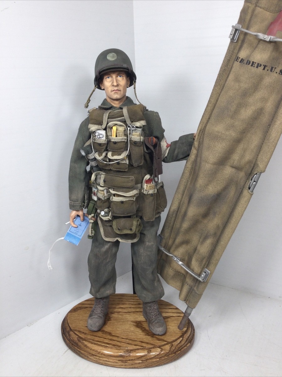 ドラゴンモデルズ製1/6 米海兵隊USMC軍曹&陸軍衛生兵セット(訳あり箱無し) ドラゴンモデルズ製1/6 米海兵隊USMC軍曹&陸軍衛生兵セット(訳