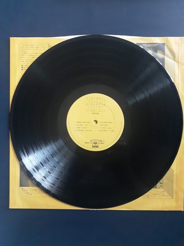 Santana Gold Disc 1973 Sony #SOPN16 Japan Press Gatefold w/8-Page Insert No OBI - Picture 5 of 6