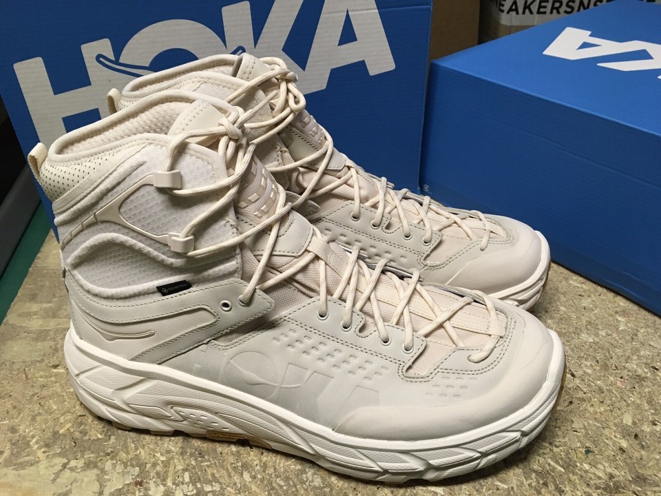 DS MENS HOKA ONE ONE Tor Ultra Hi 3 Suede and Hiking Boots EGGNOG SZ 8