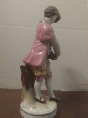 Vintage Porcelain Meissen Style Victorian Figurine - Picture 3 of 6