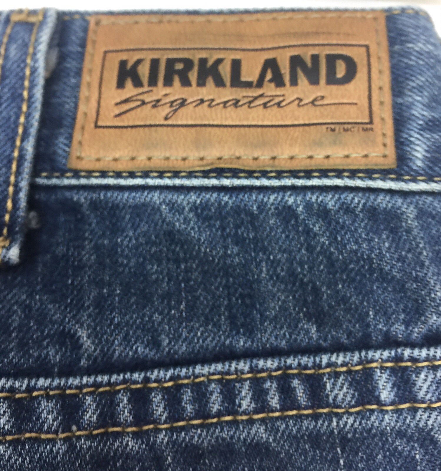 Men's Kirkland Signature Blue Jeans 42x32 Preowned GUC Gem