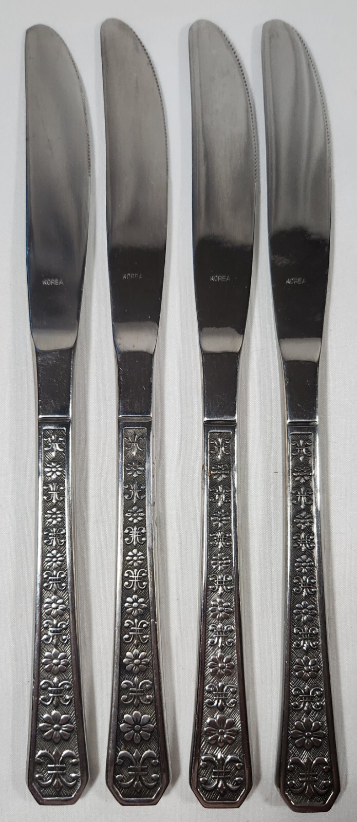 4 Pc Interpur Florenz Flatware Butter Knives Fleur de lis Vtg Korea Replacements