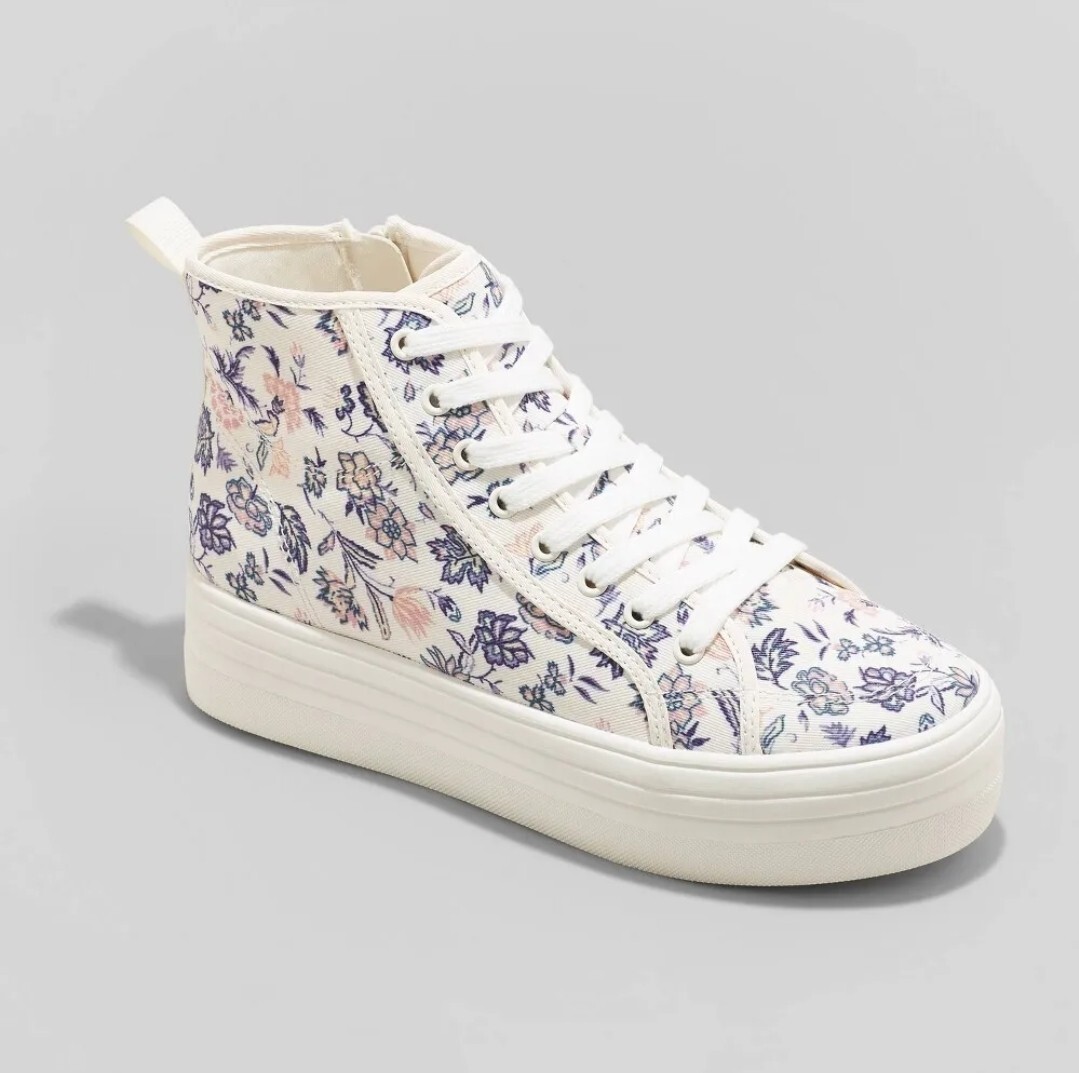 Universal Thread Womens Size Cassie Sneakers Pink Floral White New