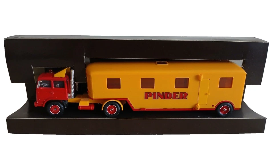 RENAULT TURBO CAMION CIRCO PINDER VEREM SCALA 1/50 - Immagine 2 di 4