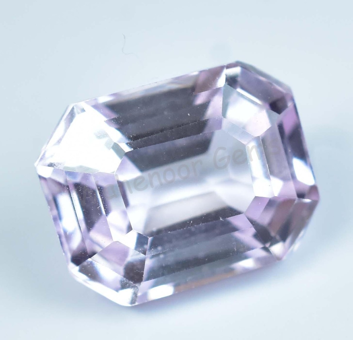 Pierre Précieuse Kunzite Naturelle Rose - 42,39 Ct - Taille émeraude - Qualité VVS - Transparente - Neuf Sans Emballage