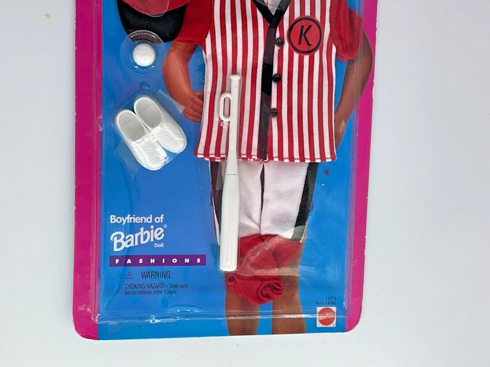 1995 MATTEL KEN-Boyfriend of Barbie-Baseball Uniform New in Package - Image 4 of 4