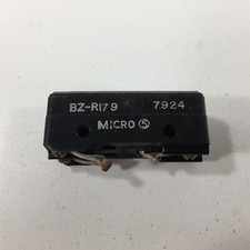 (1) Honeywell BZ-R179 Microswitch