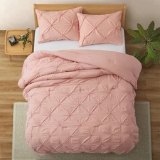 3 Piece Reversible Pintuck Pinch Pleat Comforter Set,