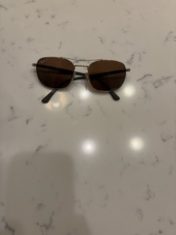 Gold Trim Ray Bans